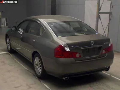 Nissan FUGA