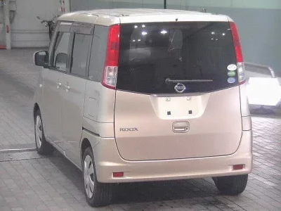 Nissan ROOX