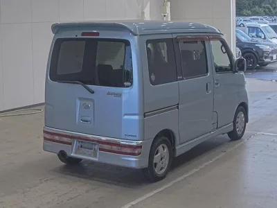 Daihatsu Atrai Wagon