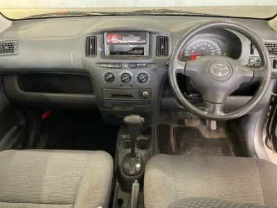 Toyota SUCCEED