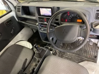 Mitsubishi MINICAB TRUCK