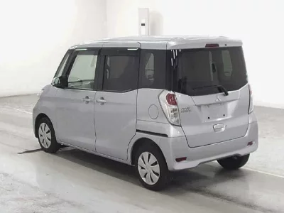 Mitsubishi EK SPACE