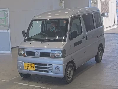 Nissan CLIPPER VAN