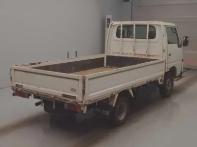 Nissan ATLAS